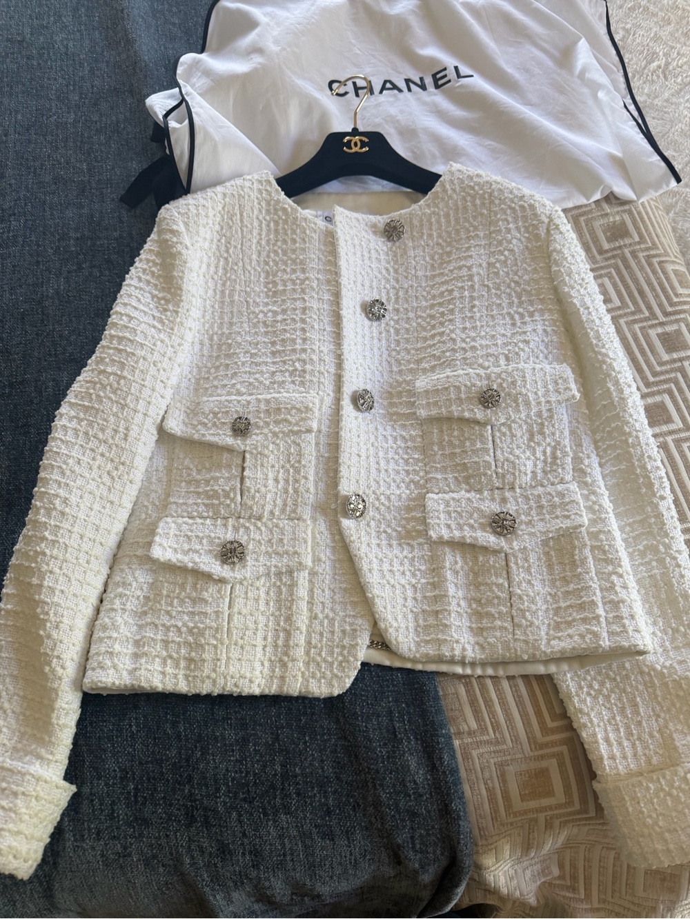 CHANEL White Tweed Button-Front Jacket